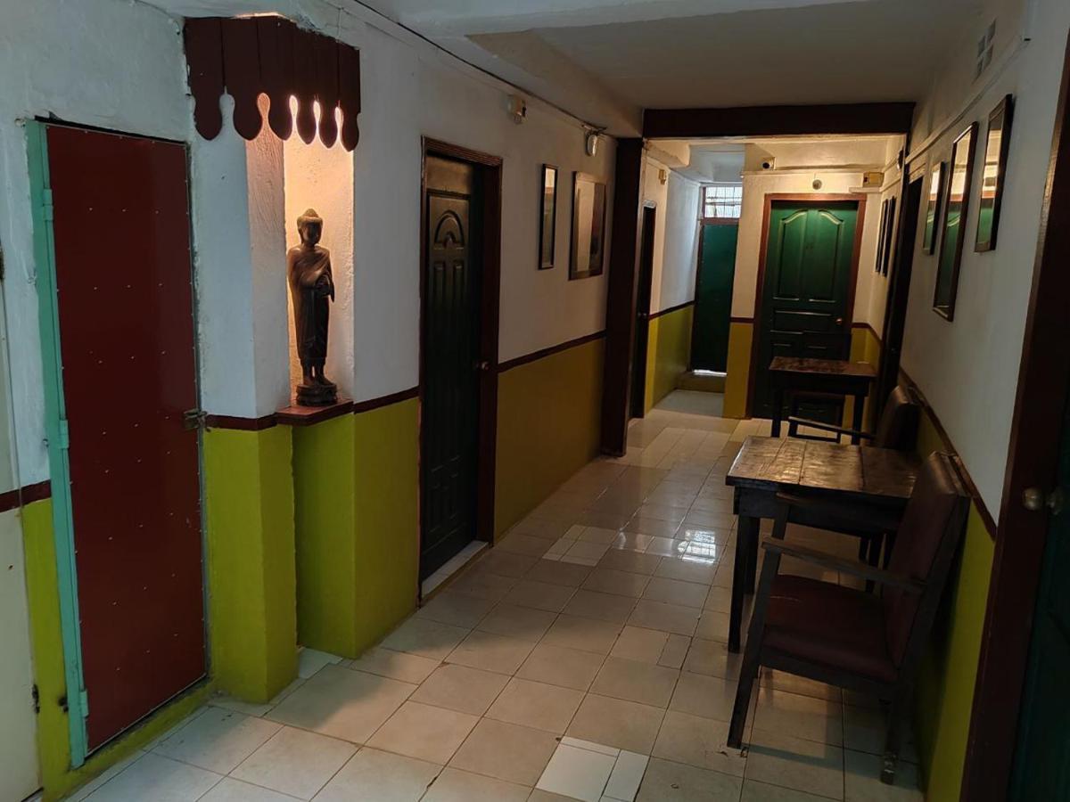 Soben Cafe Guesthouse & Restaurant Siem Reap Exterior photo